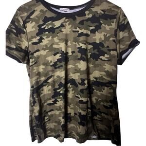 Urbanology short Sleeve Crew Neck Camouflage T-Shirt Sz L